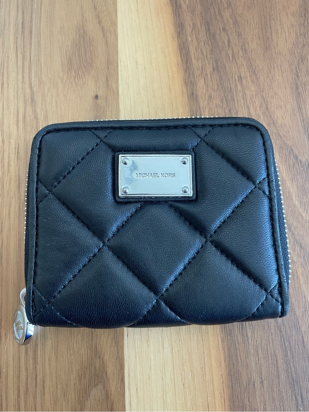 Michael Kors Black Quilted Zip-Around Leather Wallet - Picture 1 of 7